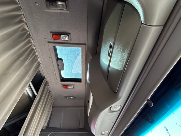 2008 DAF XF 105, белый, 3900000 рублей - вид 26