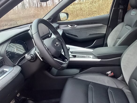 2023 Geely Preface I (China Market) Рестайлинг, зелёный, 2650000 рублей - вид 17