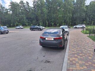 2013 Toyota Corolla XI (E160, E170, E180), серый, 1250000 рублей, вид 3
