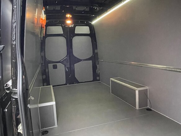2022 Mercedes-Benz Sprinter, чёрный, 9150000 рублей - вид 10