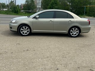 2006 Toyota Avensis II Рестайлинг, зелёный, 920000 рублей, вид 3