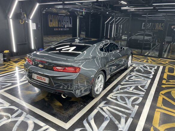 2017 Chevrolet Camaro VI, серый, 2600000 рублей - вид 3