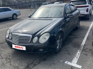 2007 Mercedes-Benz E-Класс 200 III (W211, S211) Рестайлинг, чёрный, 655000 рублей, вид 3