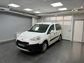2012 Peugeot Partner II Рестайлинг, белый, 970000 рублей, вид 1