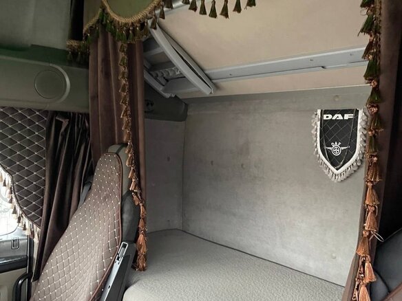 2010 DAF XF 105, белый, 4000000 рублей - вид 13