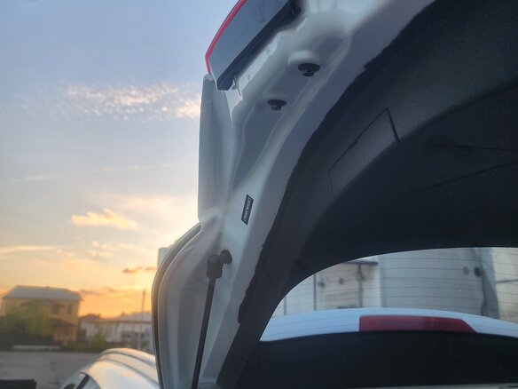 2020 FAW Besturn X40 I, белый - вид 21