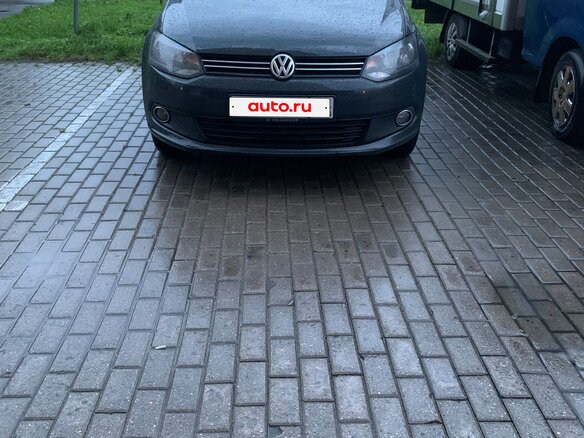 2013 Volkswagen Polo V, серый, 590000 рублей