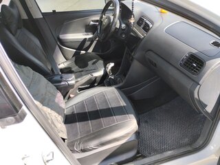 2016 Volkswagen Polo V Рестайлинг, белый, 700000 рублей, вид 5