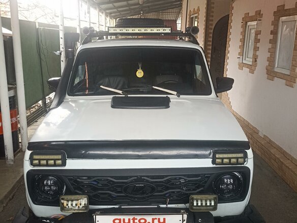 2012 Lada (ВАЗ) 2121 (4x4) I Рестайлинг, белый, 560000 рублей