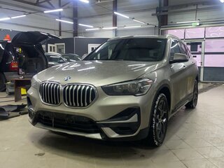 2021 BMW X1 28i sDrive II (F48) Рестайлинг, золотистый, 2888050 рублей, вид 2