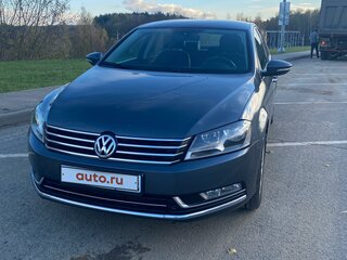 2013 Volkswagen Passat B7, серый, 999714 рублей, вид 2