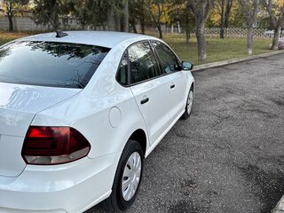 2020 Volkswagen Polo V Рестайлинг, белый, 1200000 рублей, вид 3