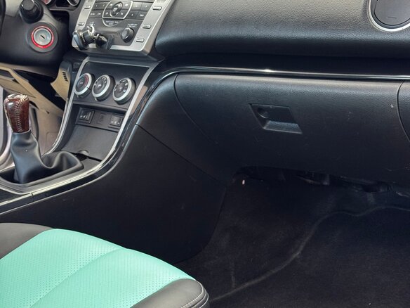2008 Mazda 6 II (GH), фиолетовый, 890000 рублей - вид 4