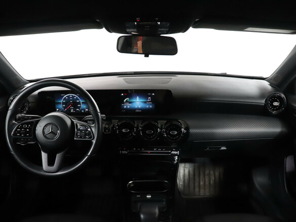 2019 Mercedes-Benz A-Класс 200 IV (W177), чёрный, 1820000 рублей - вид 11