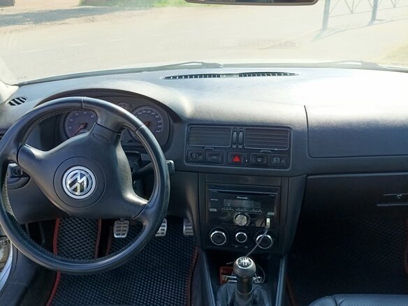 2002 Volkswagen Jetta IV, серебристый, 380000 рублей - вид 4