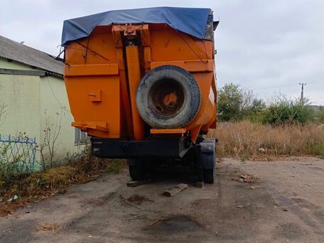 2001 САТ 118, жёлтый, 600000 рублей, вид 4