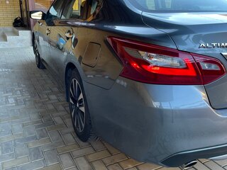 2018 Nissan Altima V (L33) Рестайлинг, серый, 1630000 рублей, вид 4