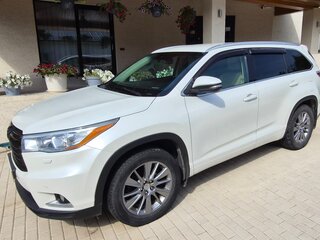 2014 Toyota Highlander III (XU50), белый, 2400000 рублей, вид 3