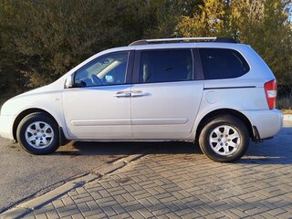 2007 Kia Carnival II, серебристый, 935000 рублей, вид 5