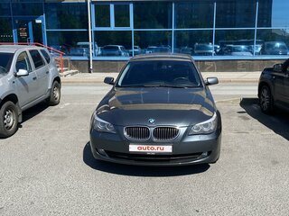 2009 BMW 5 серии 525i V (E60/E61) Рестайлинг, серый, 1200000 рублей, вид 3
