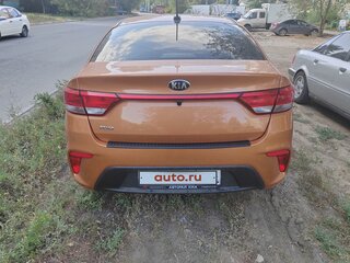 2017 Kia Rio IV, оранжевый, 1280000 рублей, вид 5