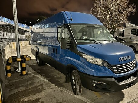 2025 Iveco Daily, синий, 12500000 рублей, вид 5
