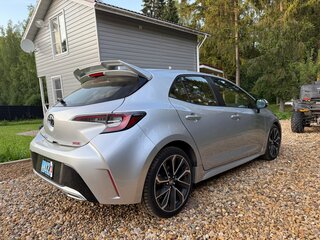 2019 Toyota Corolla XII (E210), серебристый, 1400000 рублей, вид 5