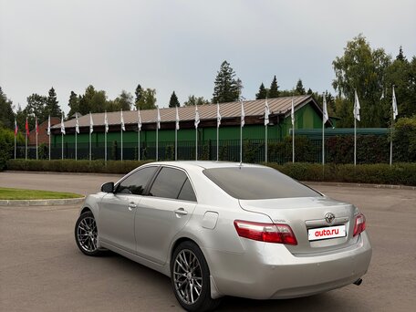 2009 Toyota Camry VI (XV40) Рестайлинг, серебристый, 950000 рублей, вид 5