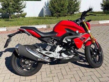 2018 BMW G 310 R, красный, 575000 рублей, вид 1