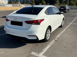 2019 Hyundai Solaris II, белый, 1310000 рублей, вид 1