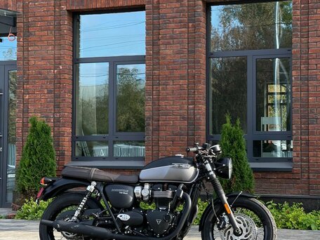 2021 Triumph Bonneville, чёрный, 1350000 рублей, вид 1