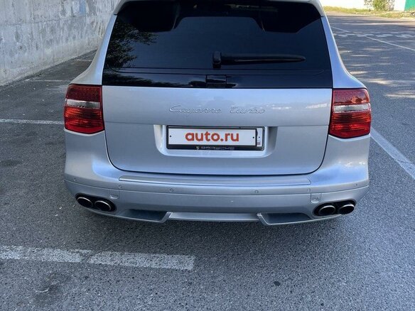 2009 Porsche Cayenne Turbo I Рестайлинг (957), серебристый, 2200000 рублей - вид 4