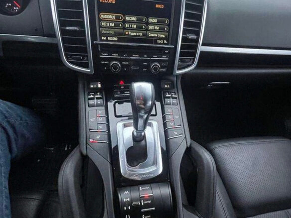 2012 Porsche Cayenne Diesel II (958), белый, 2590000 рублей - вид 10