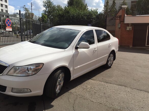 2012 Skoda Octavia II (A5) Рестайлинг, белый