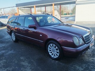 1997 Mercedes-Benz E-Класс 280 II (W210, S210), пурпурный, 800000 рублей, вид 2