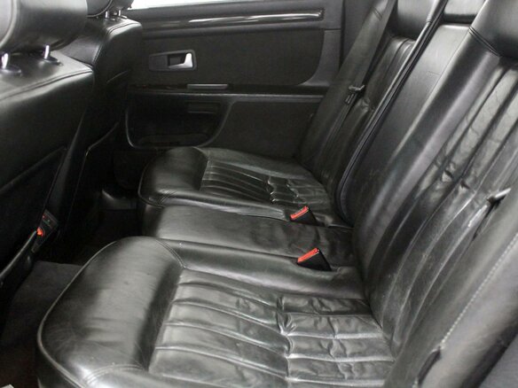 1998 Audi S8 I (D2), серый - вид 7