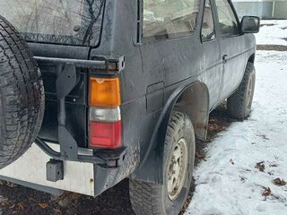1992 Nissan Terrano I, чёрный, 600000 рублей, вид 3