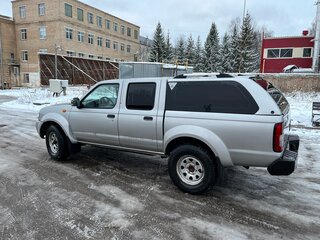 2012 Nissan NP300, серебристый, 1100000 рублей, вид 5