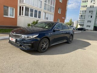 2019 Kia Optima IV Рестайлинг, синий, 2320000 рублей, вид 1