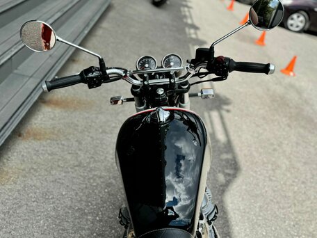 2025 Royal Enfield Interceptor 650, чёрный, 699000 рублей, вид 3