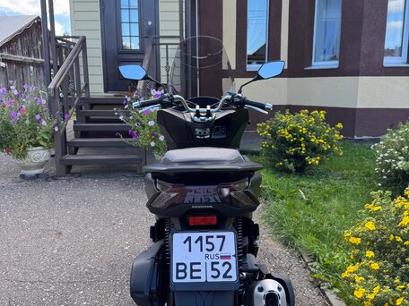 2022 Honda PCX 125, чёрный, 400000 рублей, вид 5