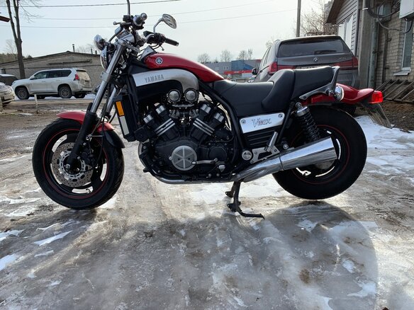 2005 Yamaha V-Max 1200, красный - вид 1