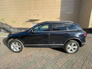 2016 Volkswagen Touareg II Рестайлинг, синий, 3250000 рублей, вид 5