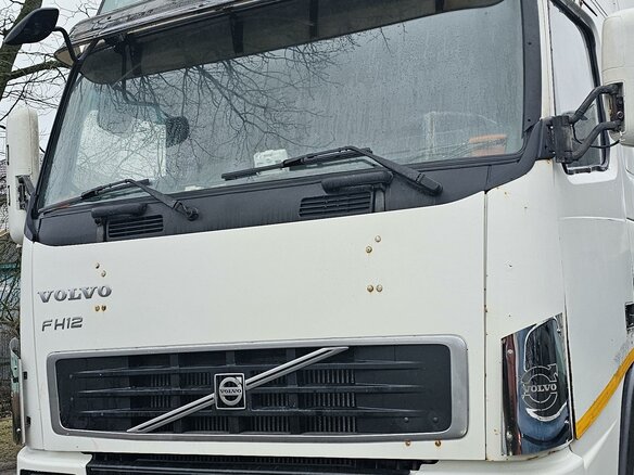 2000 Volvo FH, белый, 2300000 рублей - вид 5
