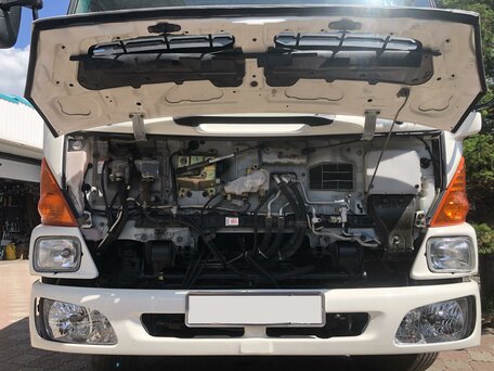 2004 Hino Series 500 (Ranger), белый, 4200000 рублей, вид 3