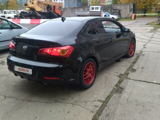 2013 Kia Cerato Koup III, чёрный, 1210000 рублей, вид 5