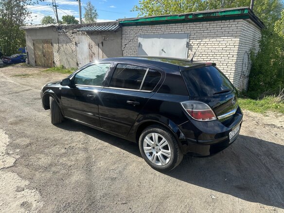 2007 Opel Astra H Рестайлинг, чёрный, 440000 рублей - вид 3