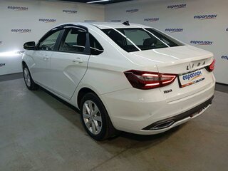 2024 Lada (ВАЗ) Vesta I Рестайлинг (NG), белый, 1209350 рублей, вид 4
