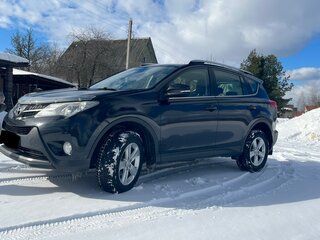 2014 Toyota RAV4 IV (XA40), чёрный, 1600000 рублей, вид 2
