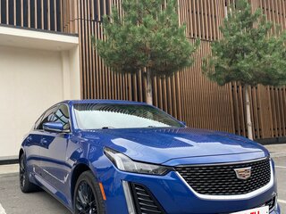 2020 Cadillac CT5 I, синий, 3900000 рублей, вид 2